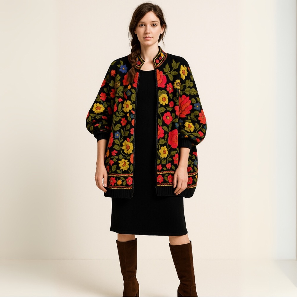 Insane VINTAGE Bonnie Boerer Large Floral Print Embroidered Zipper Cardigan